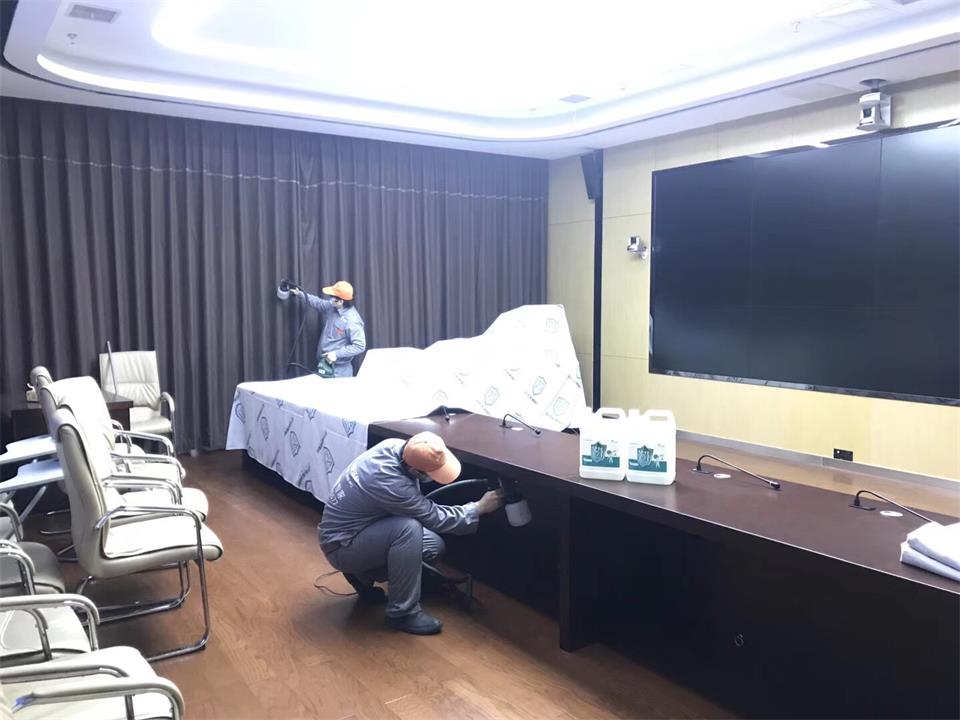 會(huì )議室桌椅窗簾全方位噴涂施工