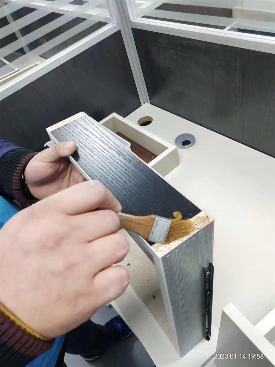 桌子抽屜重點(diǎn)污染源刷子精細化施工治理