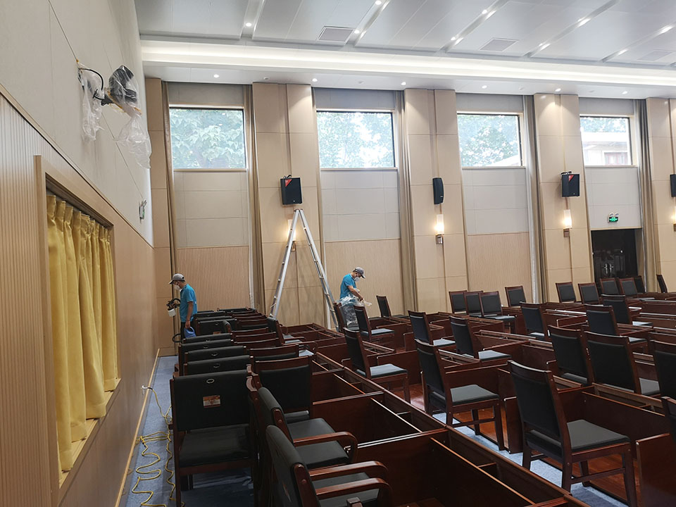 政府辦公室會(huì )議室除甲醛施工